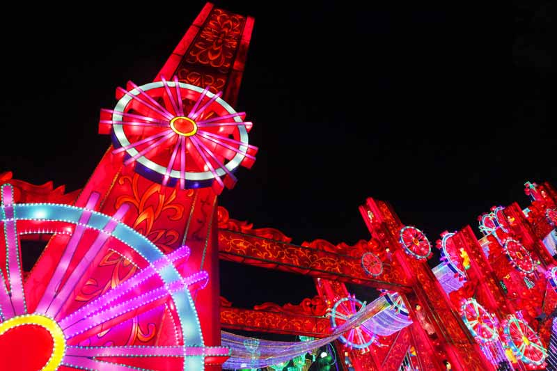 甘肃花灯彩灯灯组赏析