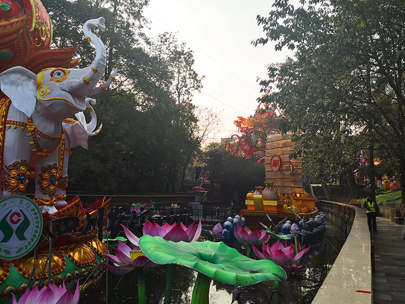 自贡彩灯，彩灯制作，