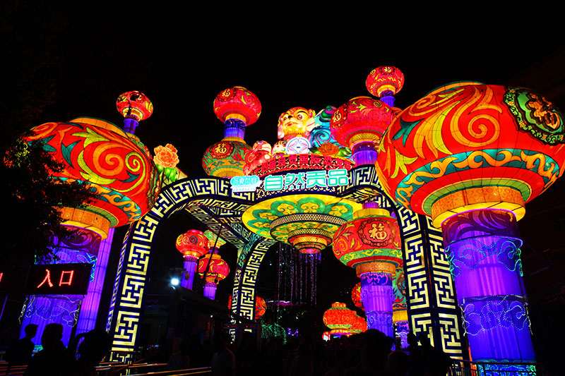 自贡彩灯，