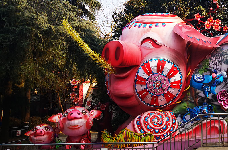 生肖彩灯制作，生肖彩灯，彩灯制作，