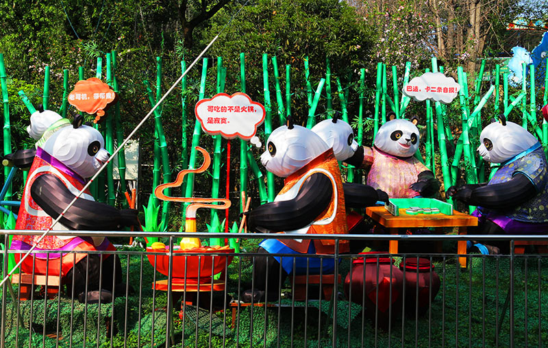 熊猫花灯定制，花灯定制， 