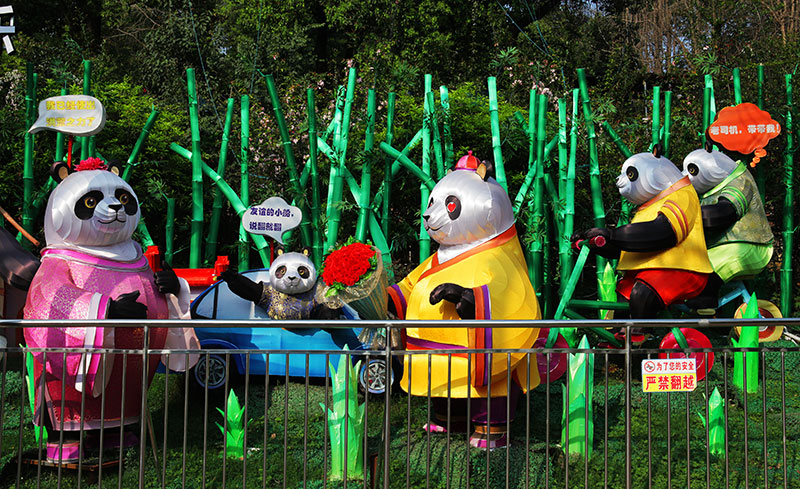 熊猫花灯定制，花灯定制， 