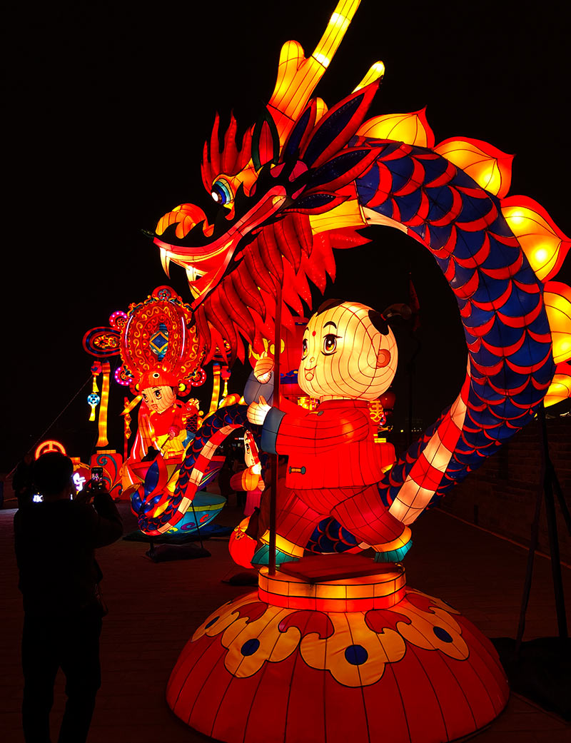 传统花灯，花灯制作，舞龙灯，