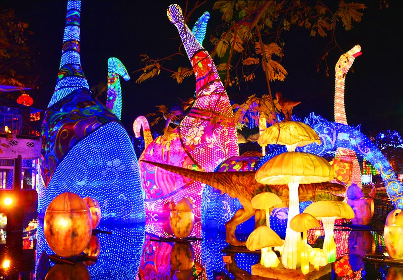 经典灯组，祥龙贺岁，恐龙灯组，自贡彩灯，彩灯设计制作，造型彩灯